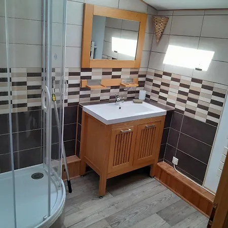 Family With Pool In Clion, France Dom wakacyjny