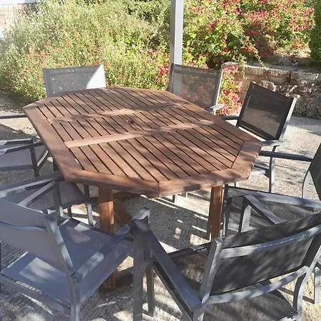 Family With Pool In Clion, France Dom wakacyjny *