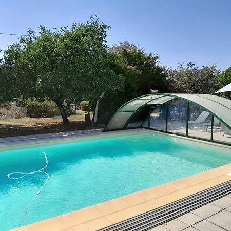Family With Pool In Clion, France Holiday home Clion (Charente-Maritime)