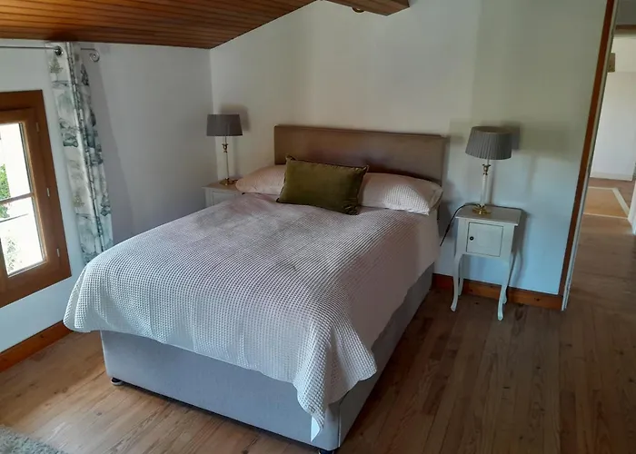 Family With Pool In Clion, France 別荘 Clion