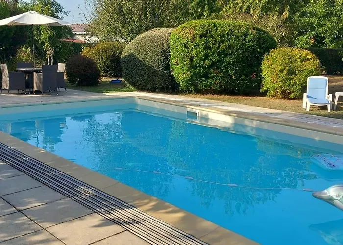 Family With Pool In Clion, France * Clion